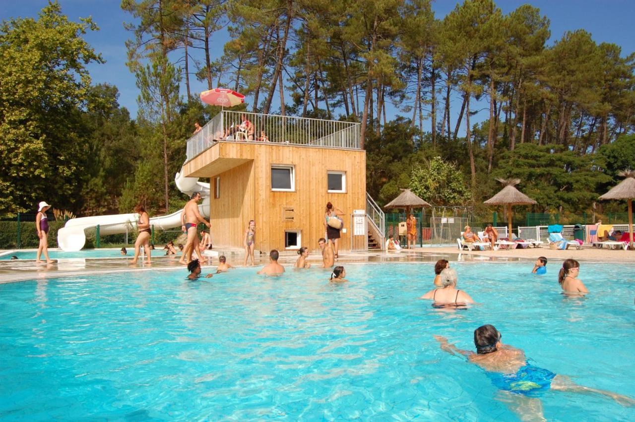 Village vacances les Chênes de Léon Extérieur photo