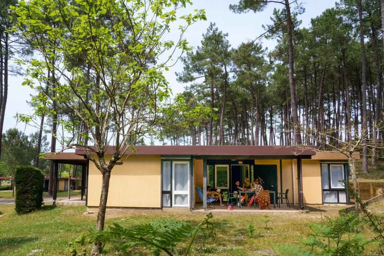 Village vacances les Chênes de Léon Extérieur photo